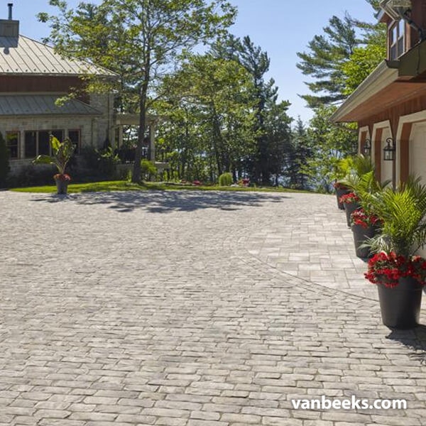 Permacon Mondrian Plus 80 Paver
